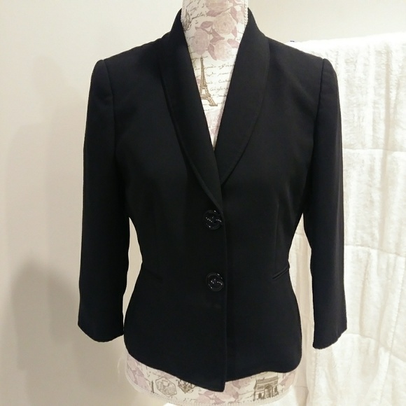 Tahari Jackets & Blazers - Tahari Black Faux Button Up Blazer